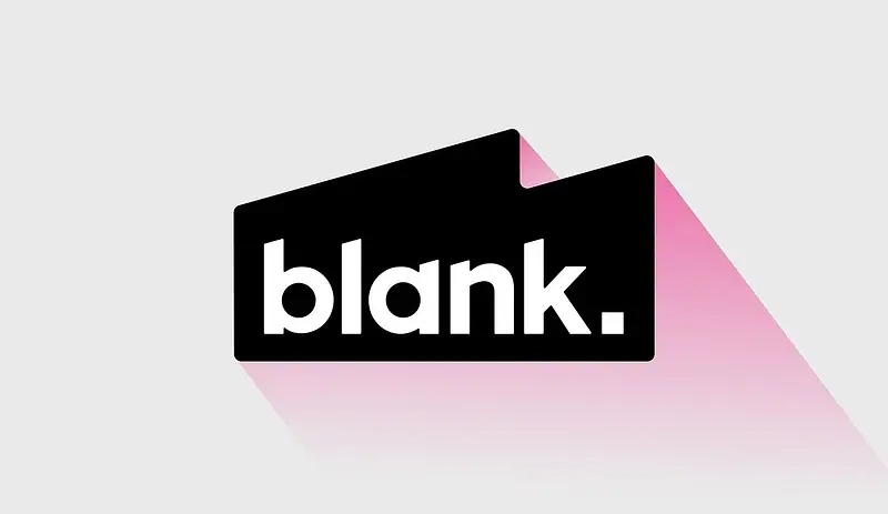 Analyse des sentiments des clients de Blank Corporation : Collaboration avec HashiScrapper